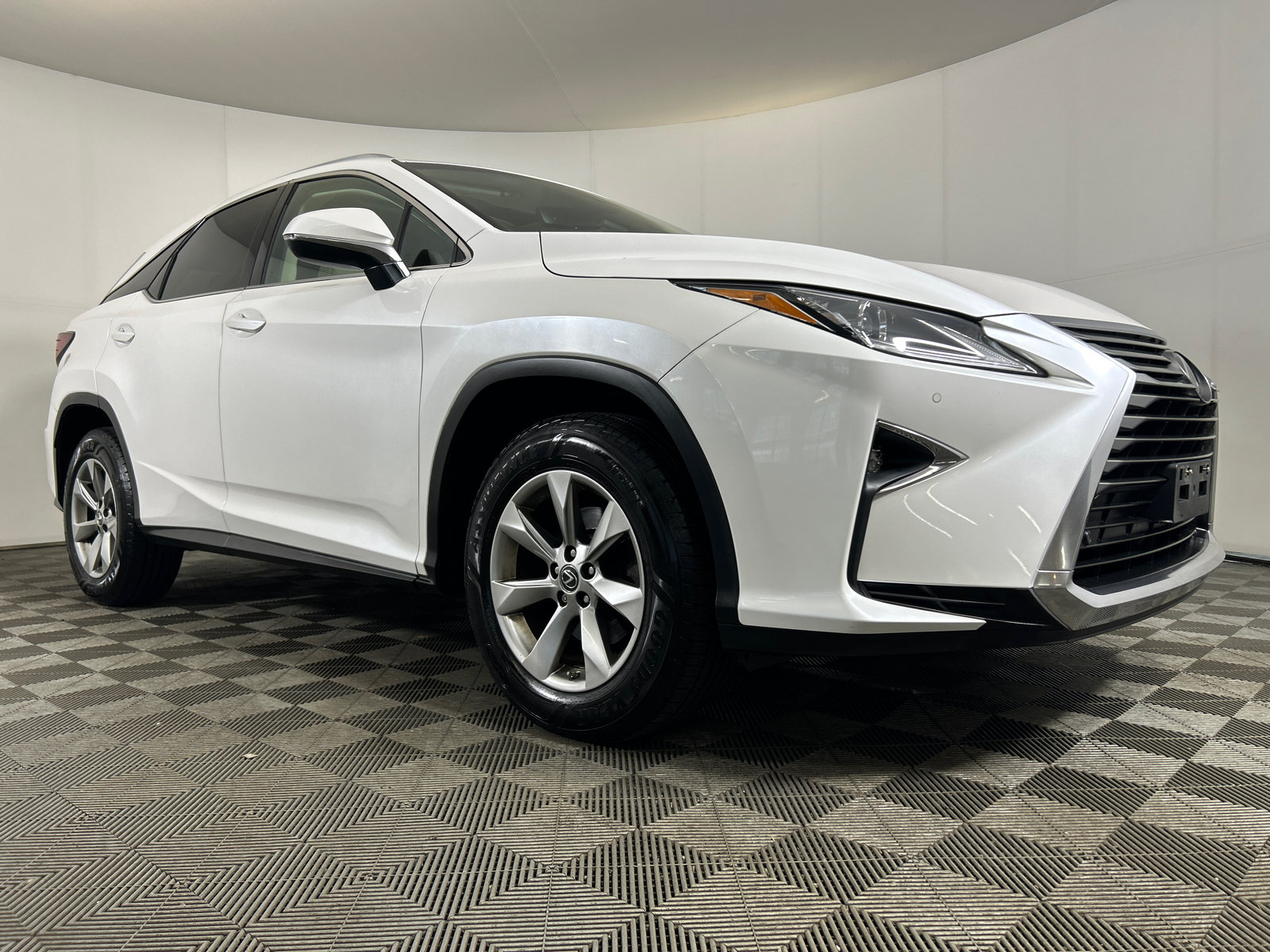 Used 2018 Lexus RX 350 AWD w/ Premium Package image 1