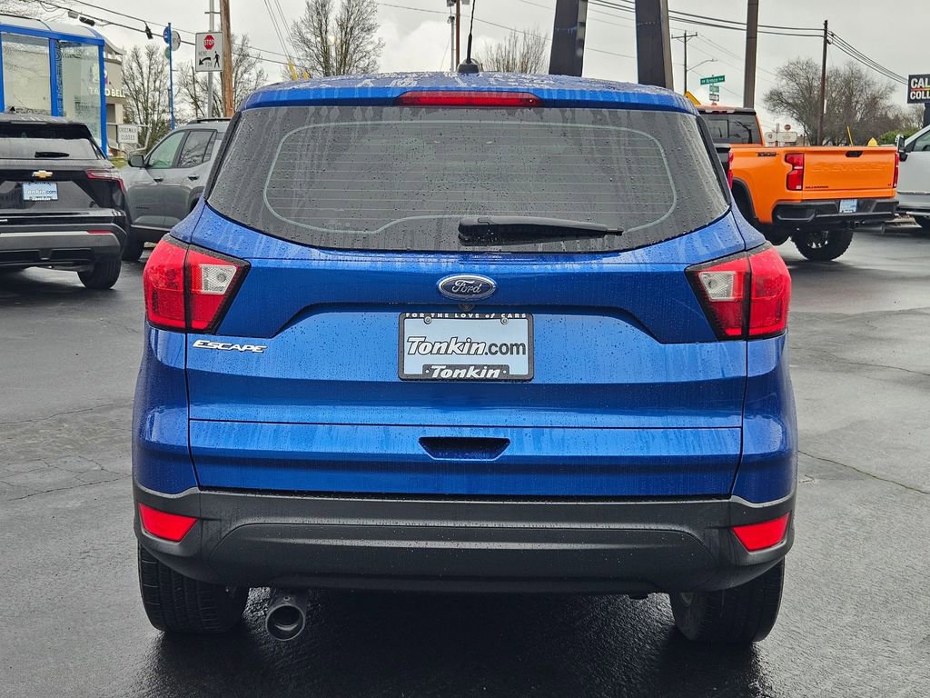Used 2019 Ford Escape S image 5