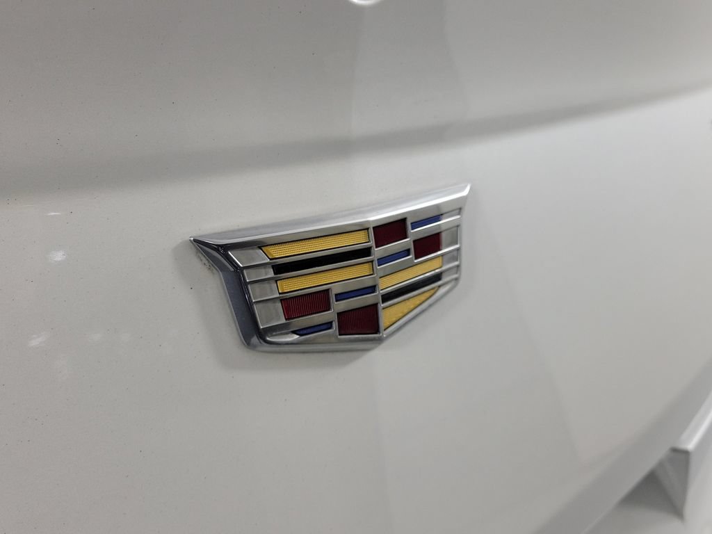 Used 2023 Cadillac CT4 Luxury w/ Cold Weather Package RWD image 7