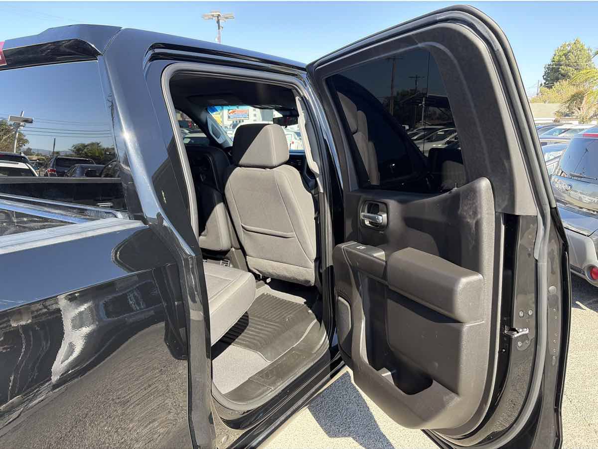 Used 2022 Chevrolet Silverado 1500 Custom w/ LPO, Dark Essentials Package RWD image 20