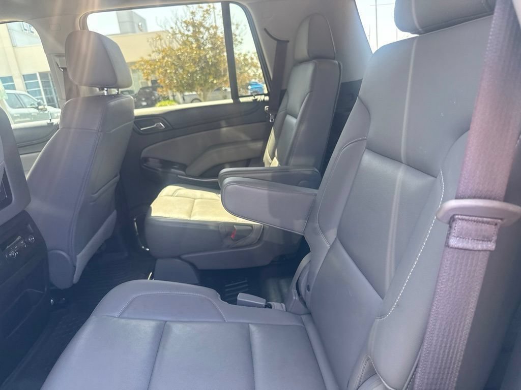 Used 2017 Chevrolet Tahoe LT w/ Luxury Package AWD/4WD image 22