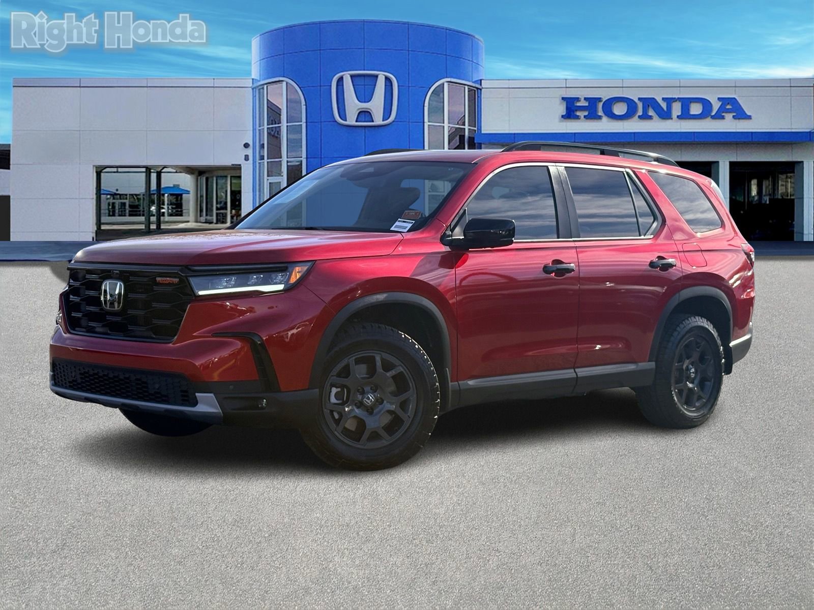 Used 2025 Honda Pilot TrailSport image 2