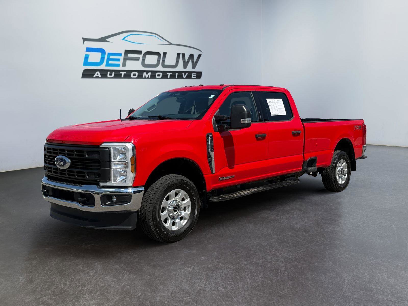 Used 2024 Ford F250 XLT AWD/4WD image 7