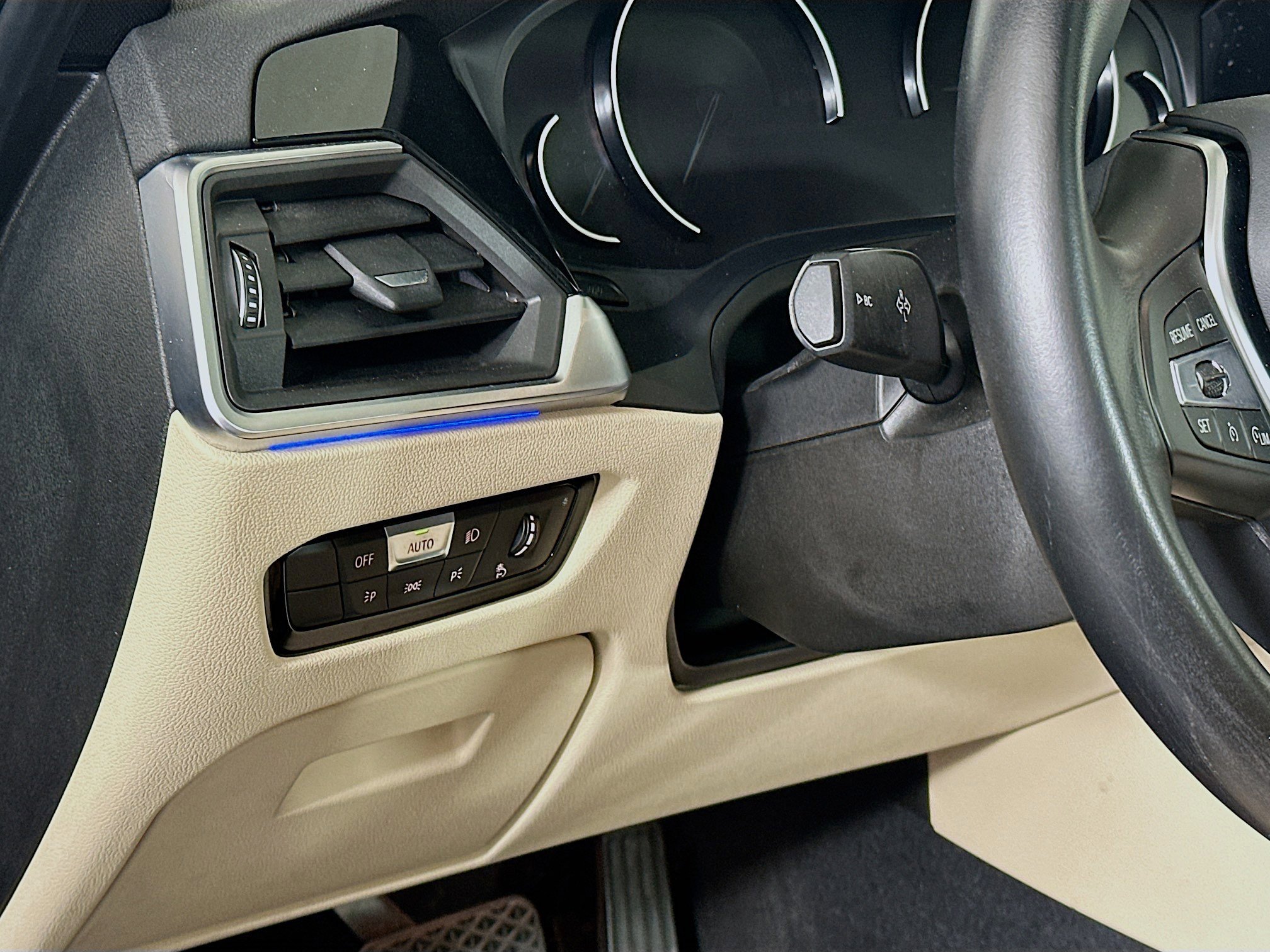 Used 2020 BMW 330i Sedan image 16