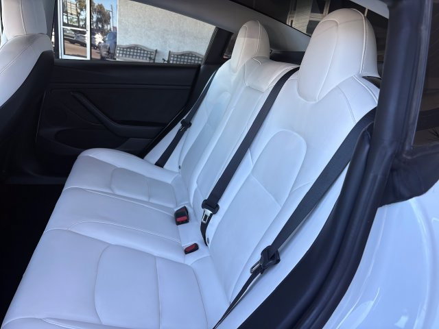 Used 2022 Tesla Model 3 Long Range AWD/4WD image 12