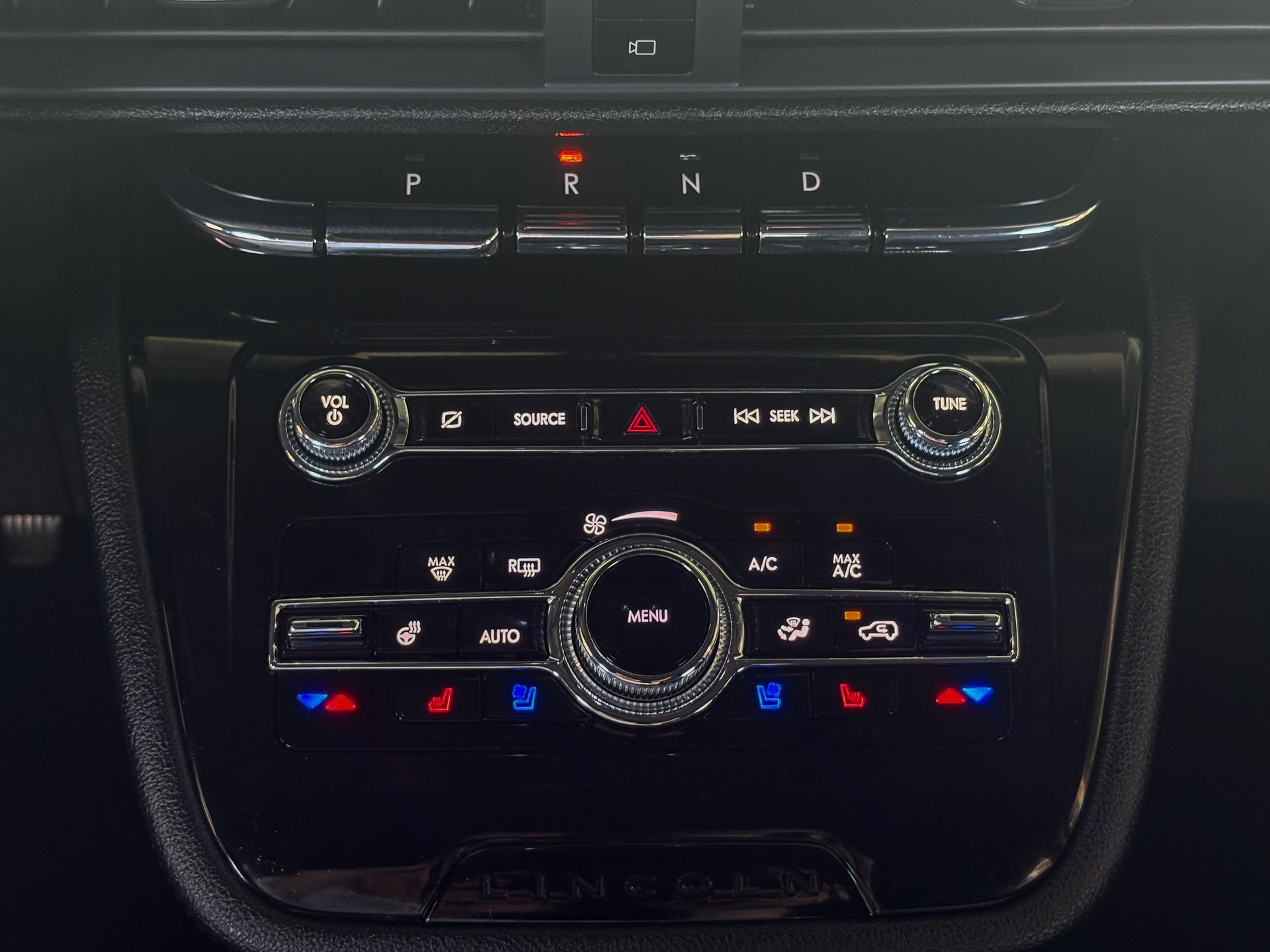 Used 2022 Lincoln Corsair AWD w/ Equipment Group 101A image 10