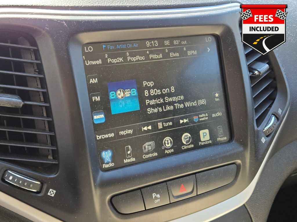 Used 2017 Jeep Cherokee Latitude w/ Comfort/Convenience Group FWD image 11