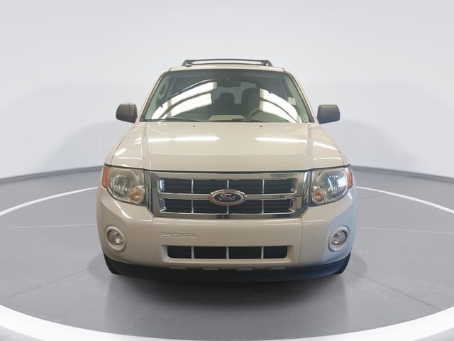 Used 2010 Ford Escape XLT image 8