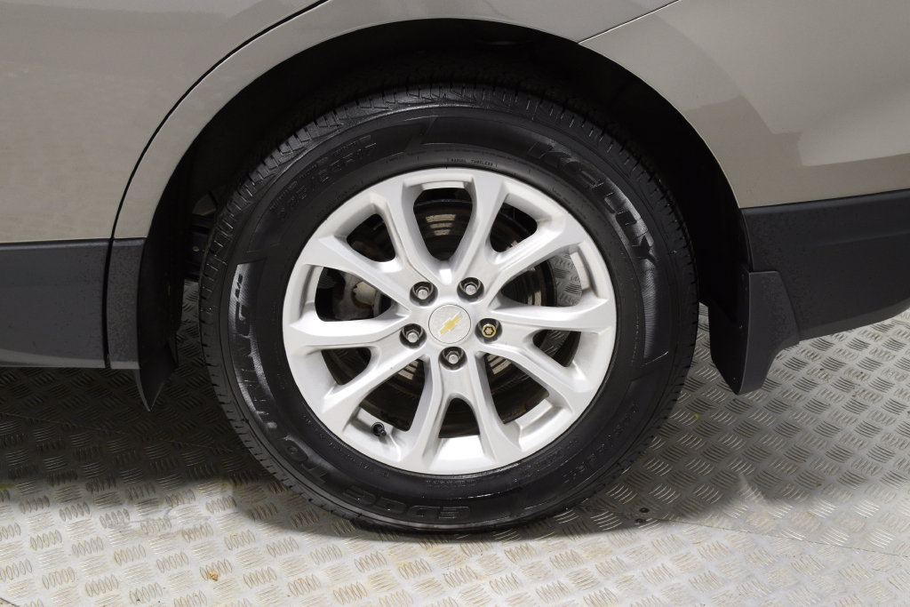 Used 2018 Chevrolet Equinox LT AWD/4WD image 36