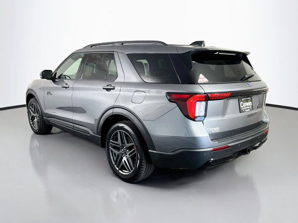 New 2026 Ford Explorer ST-Line w/ ST-Line Street Pack AWD/4WD image 11