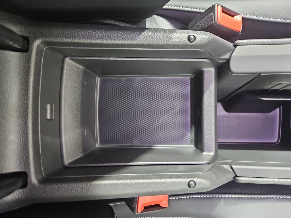 New 2026 Volkswagen Tiguan SE R-Line image 25