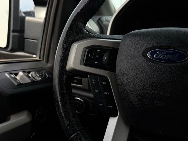 Used 2015 Ford F150 Lariat w/ Equipment Group 502A Luxury AWD/4WD image 10