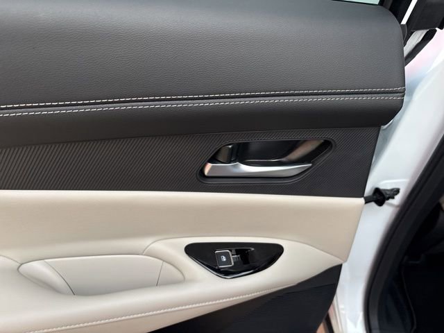 New 2025 Nissan Murano SL image 39