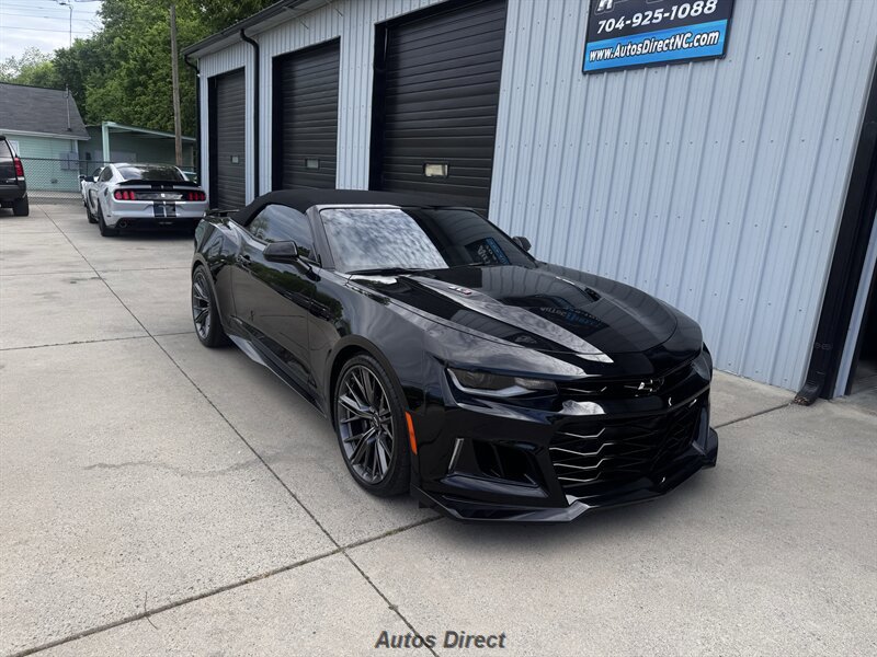 Used 2023 Chevrolet Camaro ZL1 RWD image 17