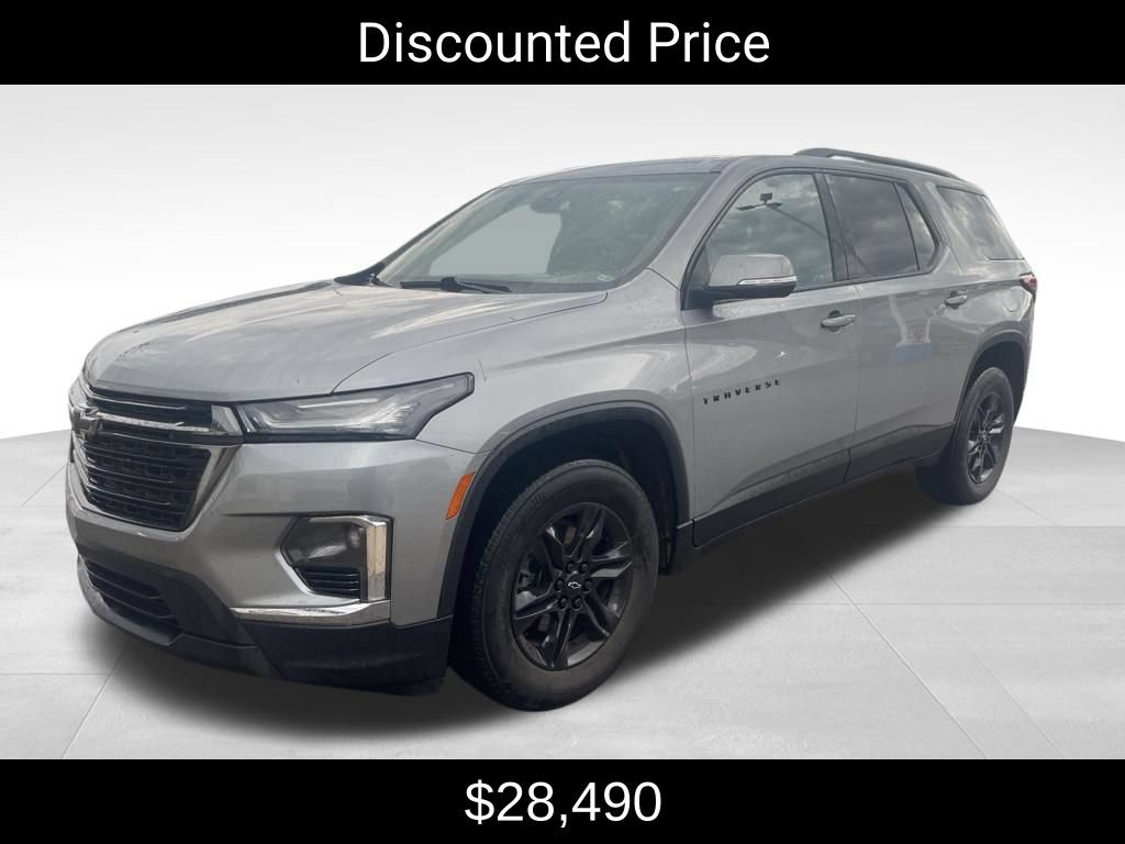 Used 2023 Chevrolet Traverse LT FWD image 3