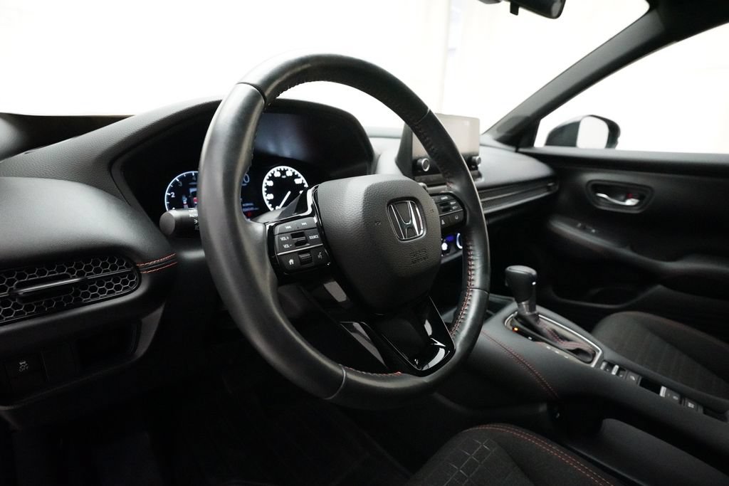 Certified 2024 Honda HR-V Sport image 8