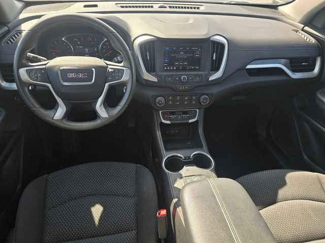 Used 2023 GMC Terrain SLE image 12