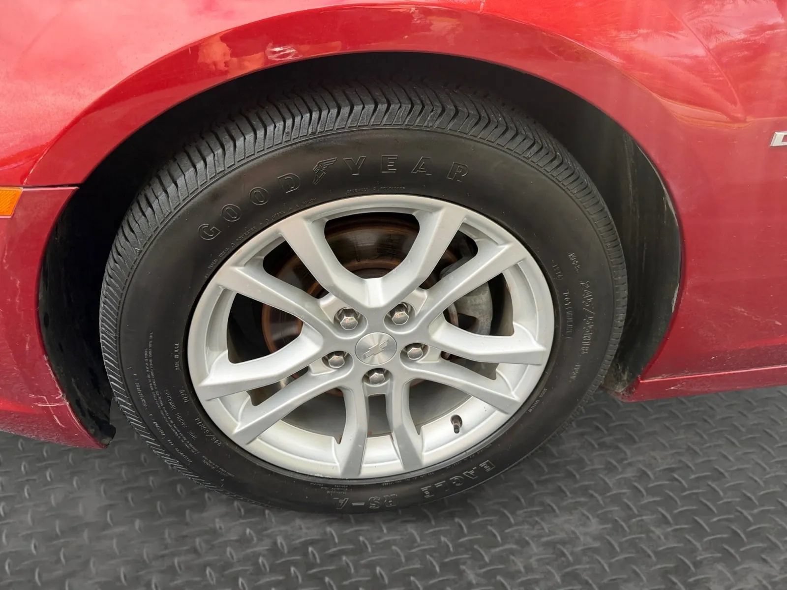 Used 2015 Chevrolet Camaro LS RWD image 10