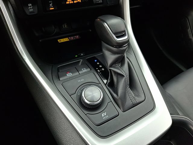 Certified 2023 Toyota RAV4 XSE AWD/4WD image 15