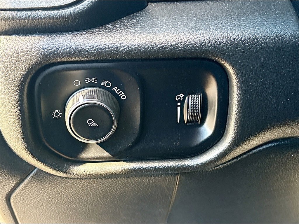 Used 2023 RAM 2500 Tradesman image 10