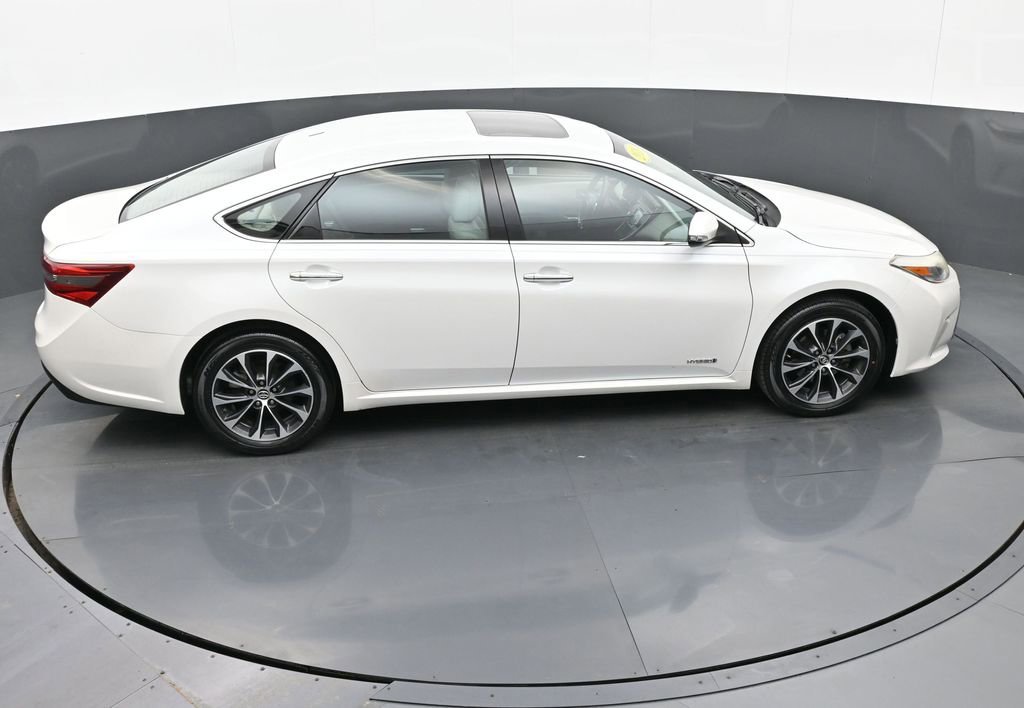 Used 2016 Toyota Avalon XLE Premium image 29