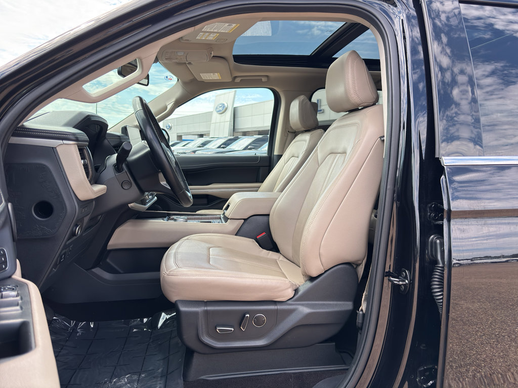 Used 2023 Ford Expedition Max Limited image 24