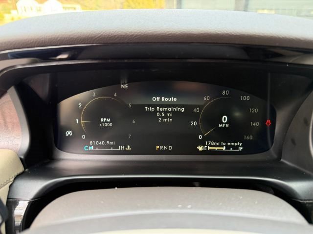 Used 2020 Lincoln Aviator Reserve w/ Equipment Group 202A image 39