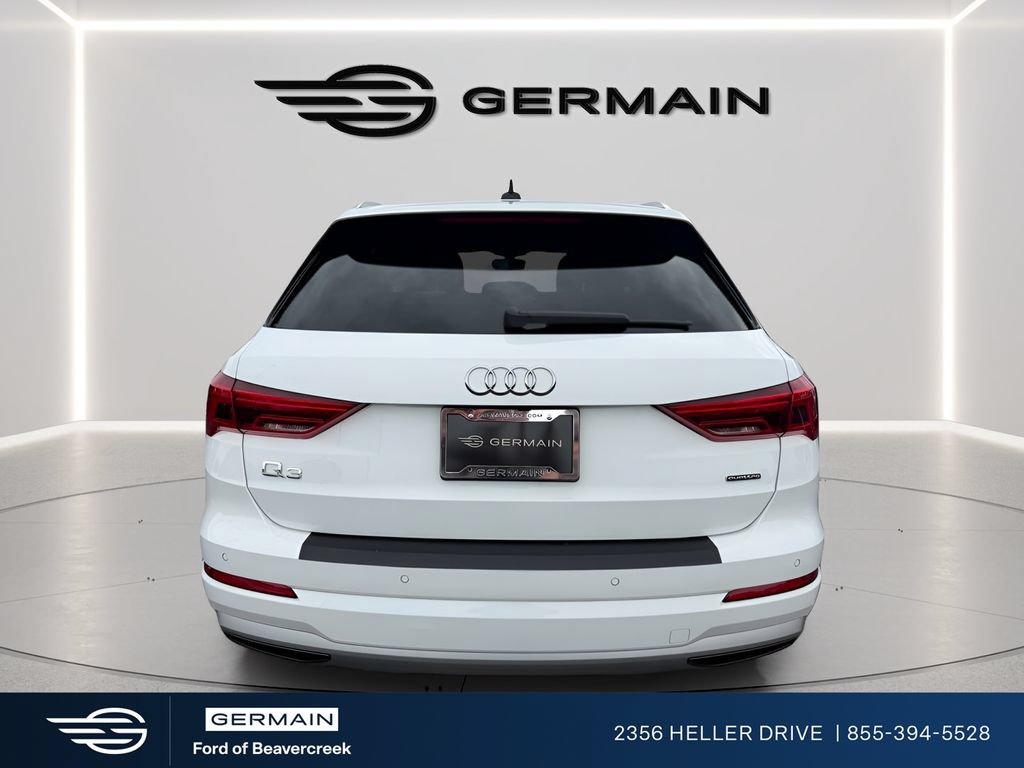 Used 2023 Audi Q3 2.0T Premium AWD/4WD image 7