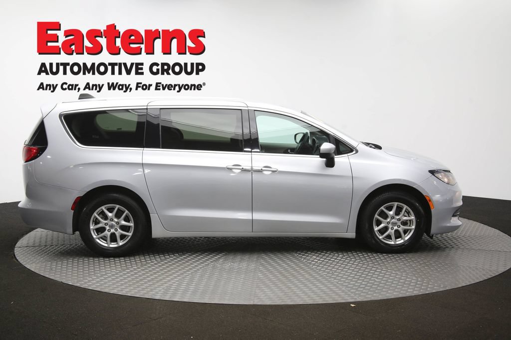Used 2023 Chrysler Voyager LX FWD image 45