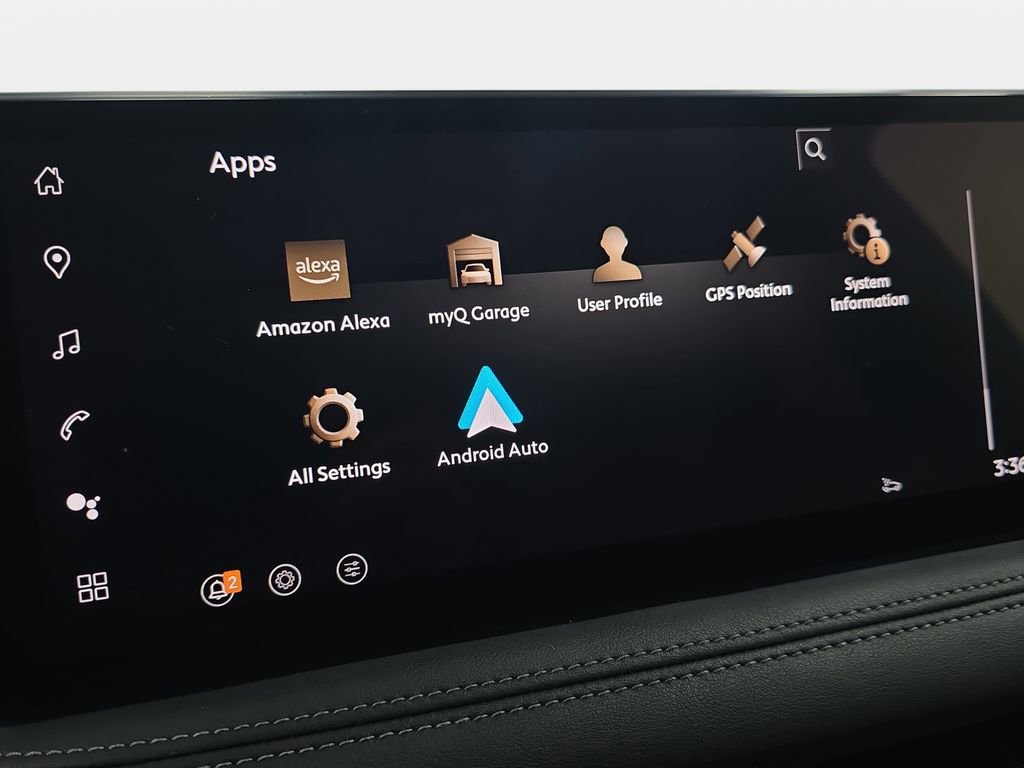 Certified 2026 INFINITI QX60 Luxe w/ Family Package image 18