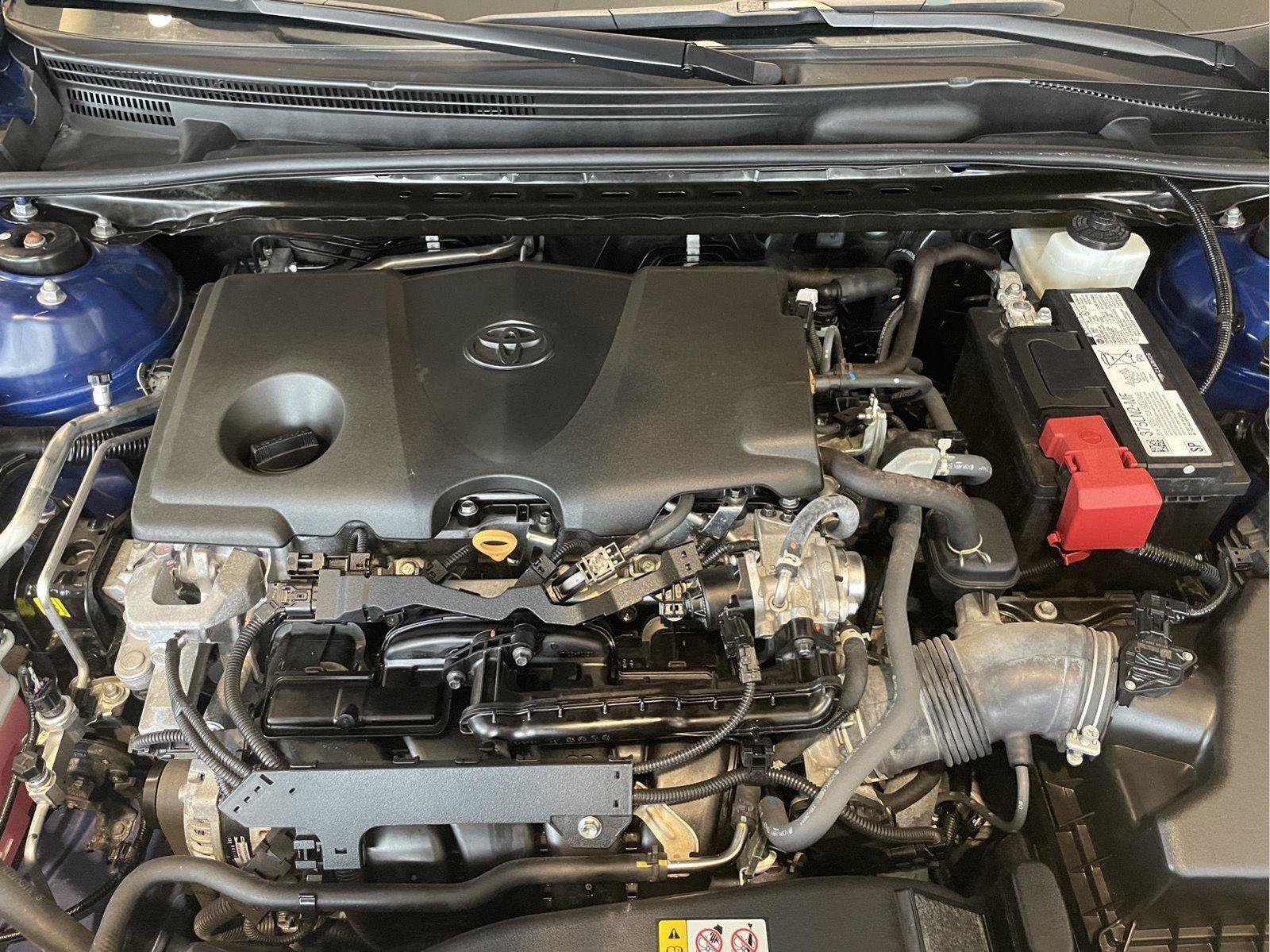 Used 2023 Toyota Camry XLE w/ Navigation Package FWD image 12
