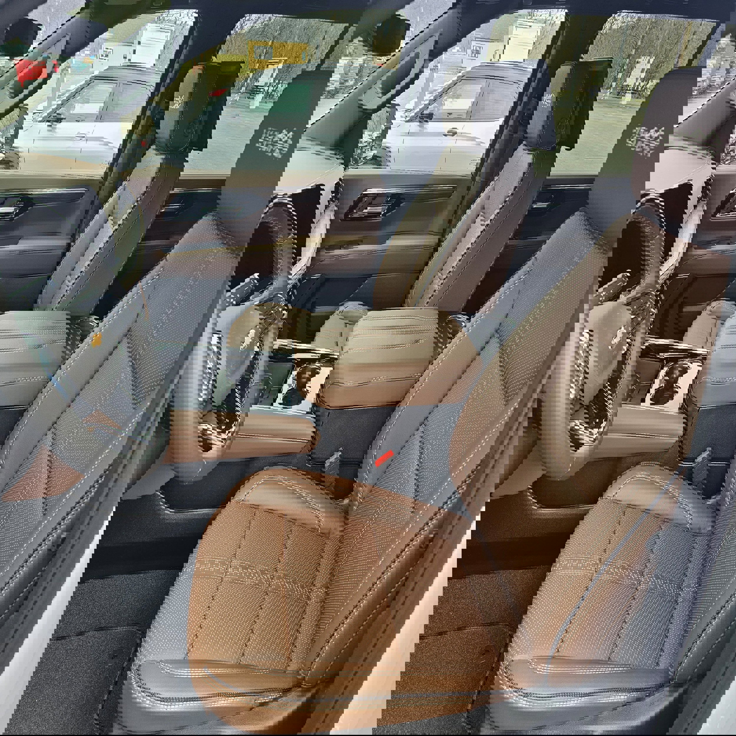 New 2026 Chevrolet Suburban High Country image 12