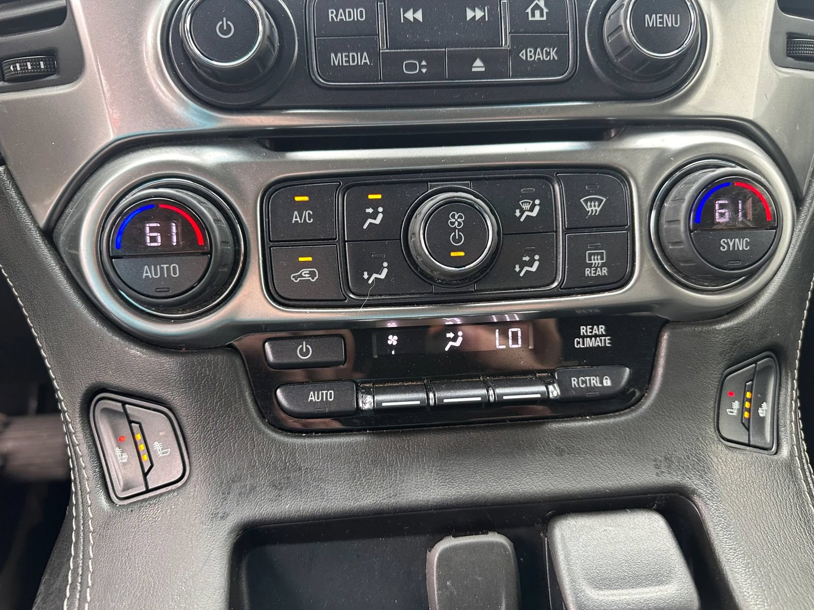 Used 2019 Chevrolet Tahoe LT AWD/4WD image 23
