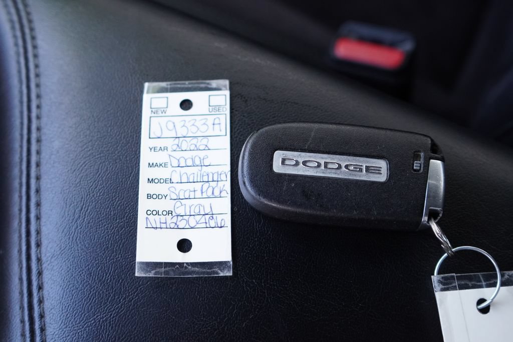 Used 2022 Dodge Challenger R/T Scat Pack RWD image 31
