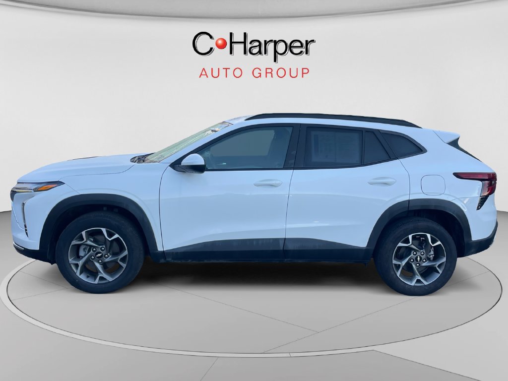 Used 2025 Chevrolet Trax LT w/ Driver Confidence Package FWD image 6