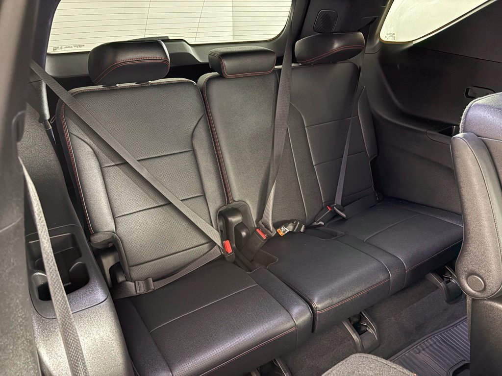 Certified 2026 Chevrolet Traverse RS w/ LPO, Floor Liner Package FWD image 45