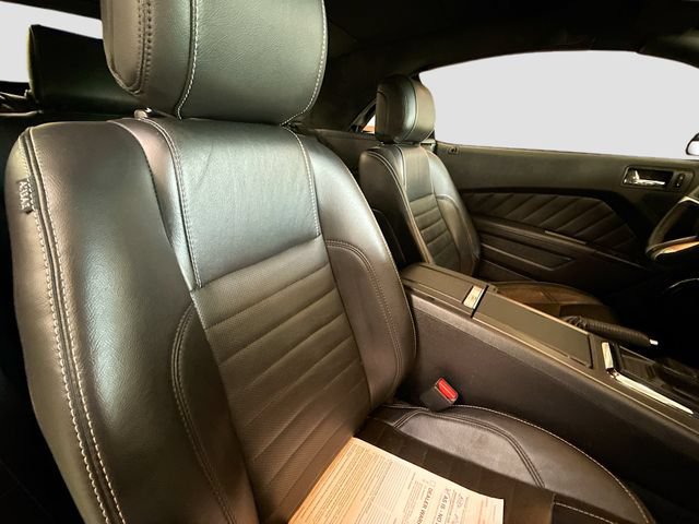Used 2014 Ford Mustang Premium RWD image 26