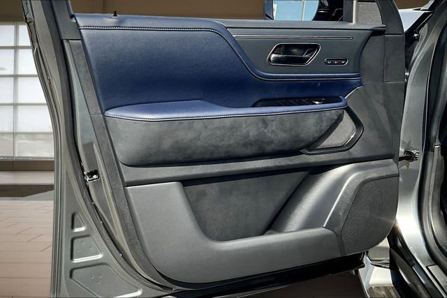 New 2026 INFINITI QX80 4WD image 23
