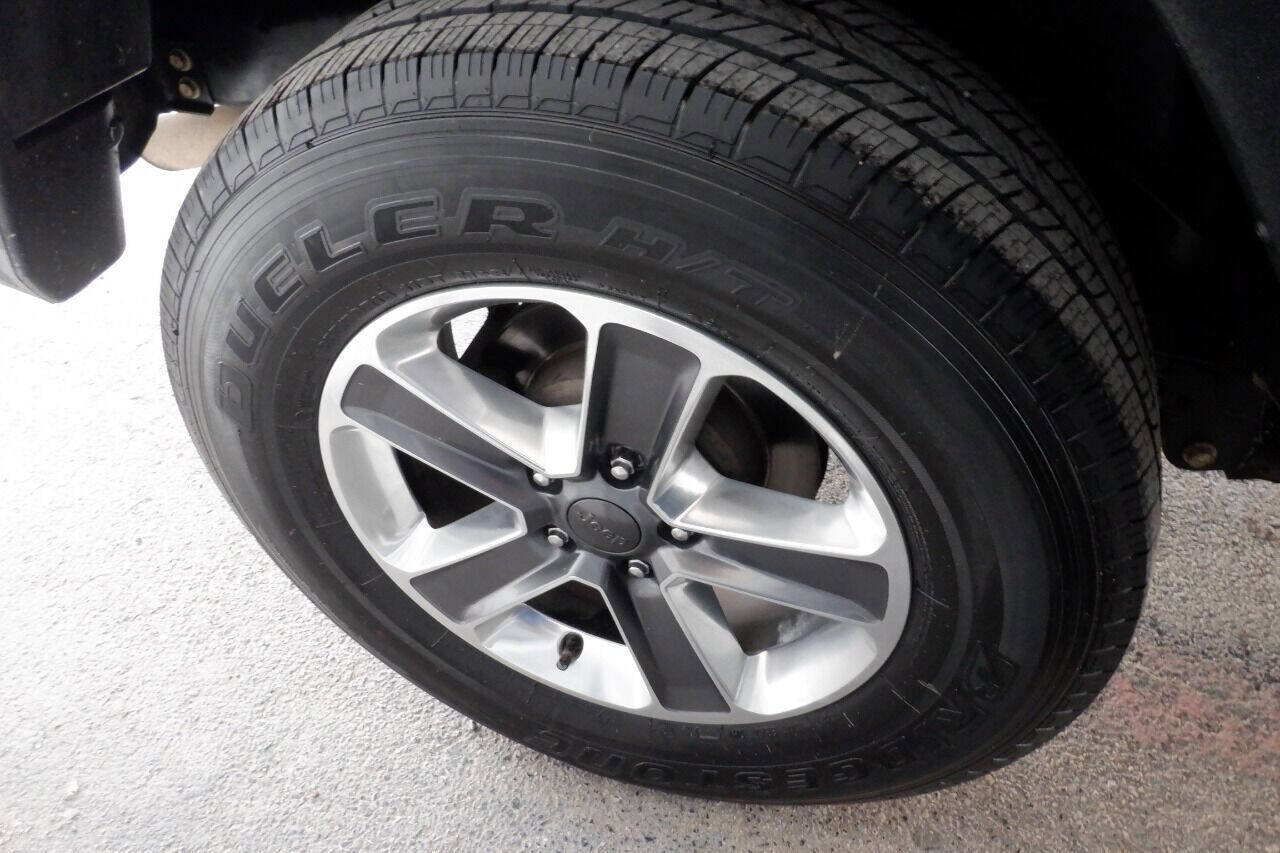 Used 2013 Jeep Wrangler Unlimited Sport w/ Trailer Tow Group image 35