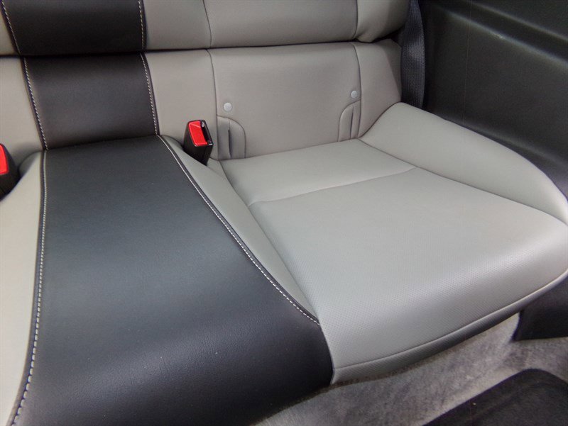 Used 2010 Chevrolet Camaro SS w/ RS Package image 33