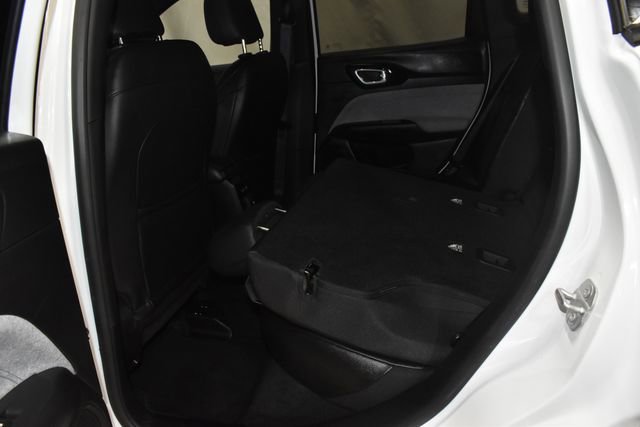 Used 2025 Jeep Compass Latitude AWD/4WD image 28