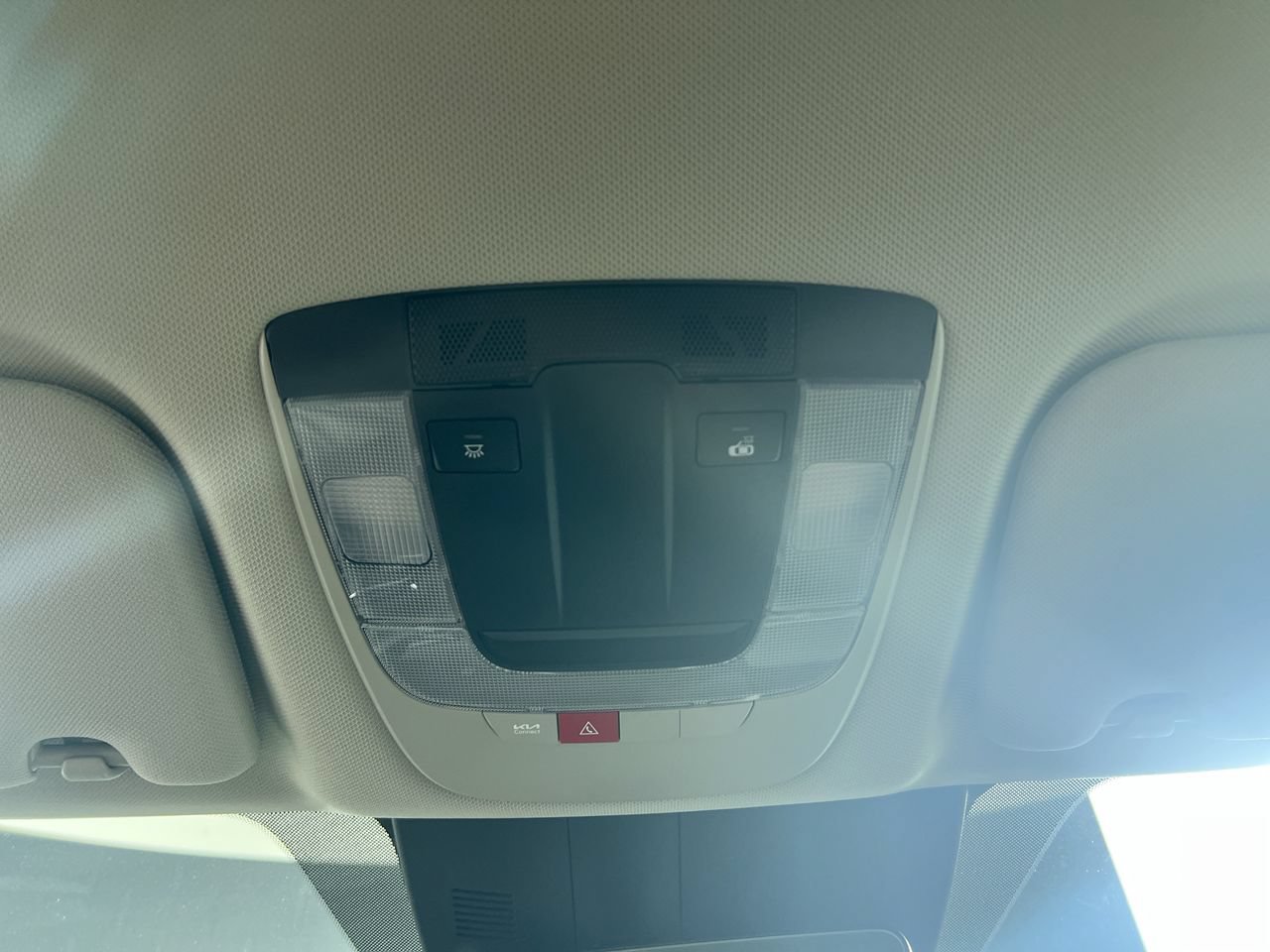 New 2026 Kia Sorento EX w/ EX Premium Package FWD image 15