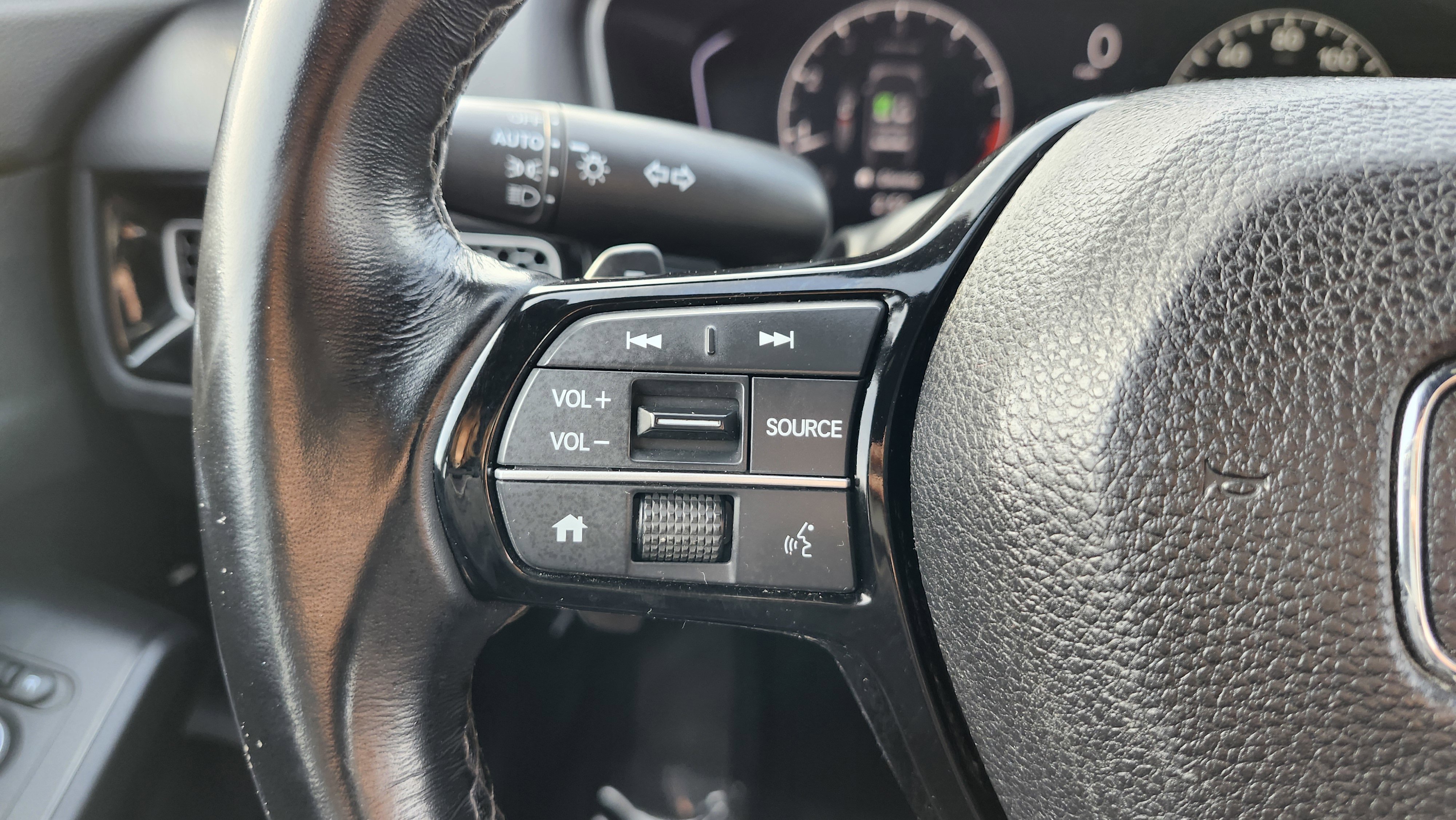 Used 2022 Honda Civic Sport image 32