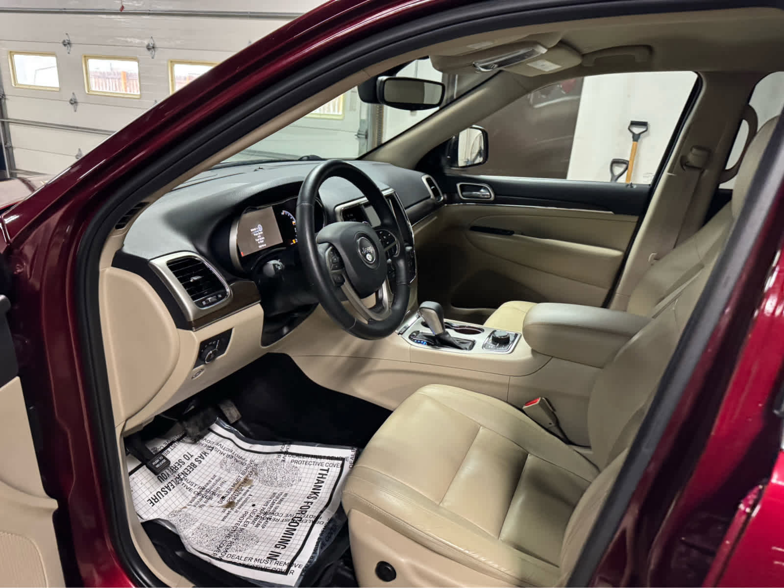 Used 2017 Jeep Grand Cherokee Limited w/ Trailer Tow Group IV image 15