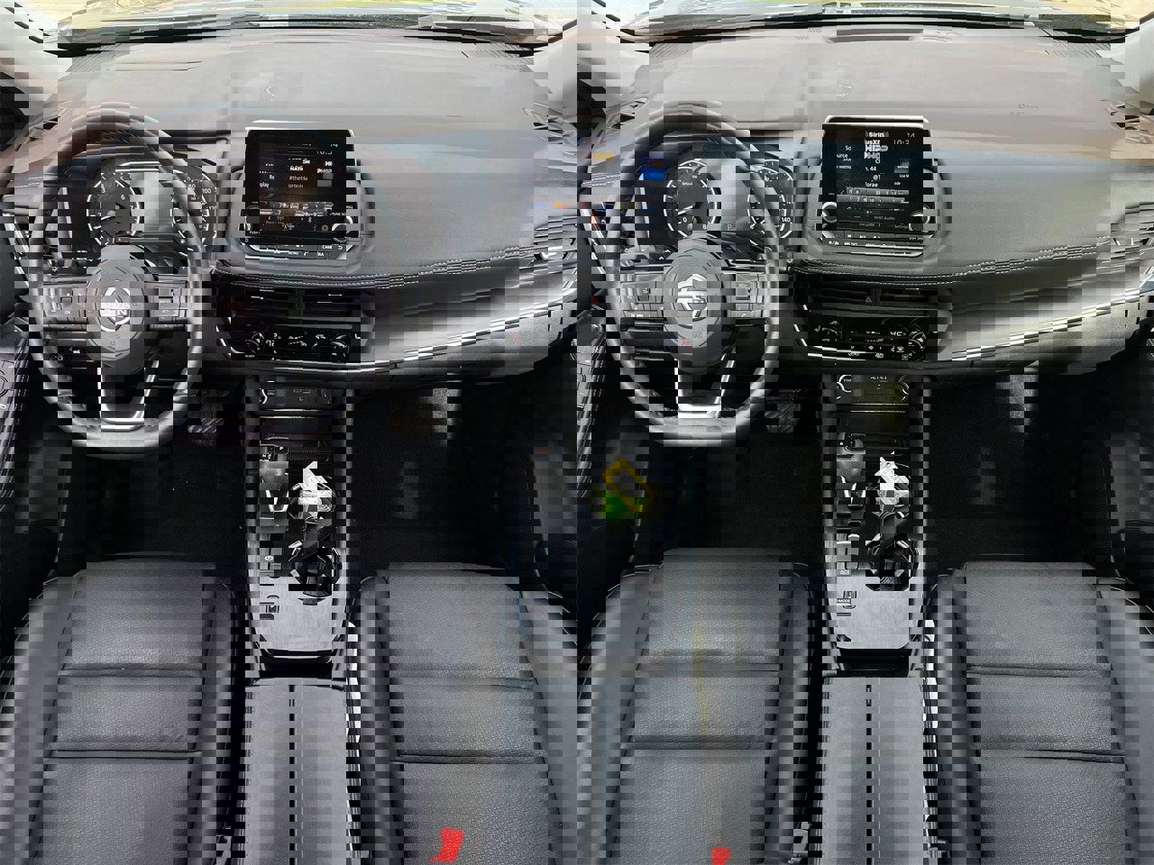 Certified 2023 Nissan Rogue SV w/ SV Premium B Package image 9