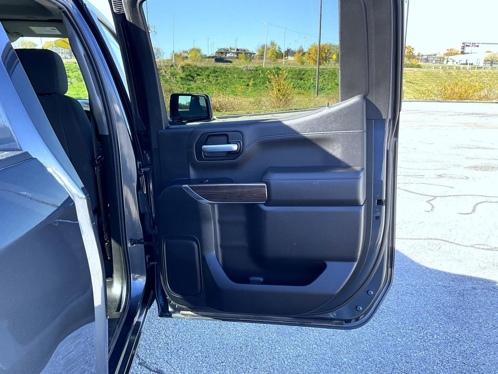 Certified 2021 Chevrolet Silverado 1500 RST image 17