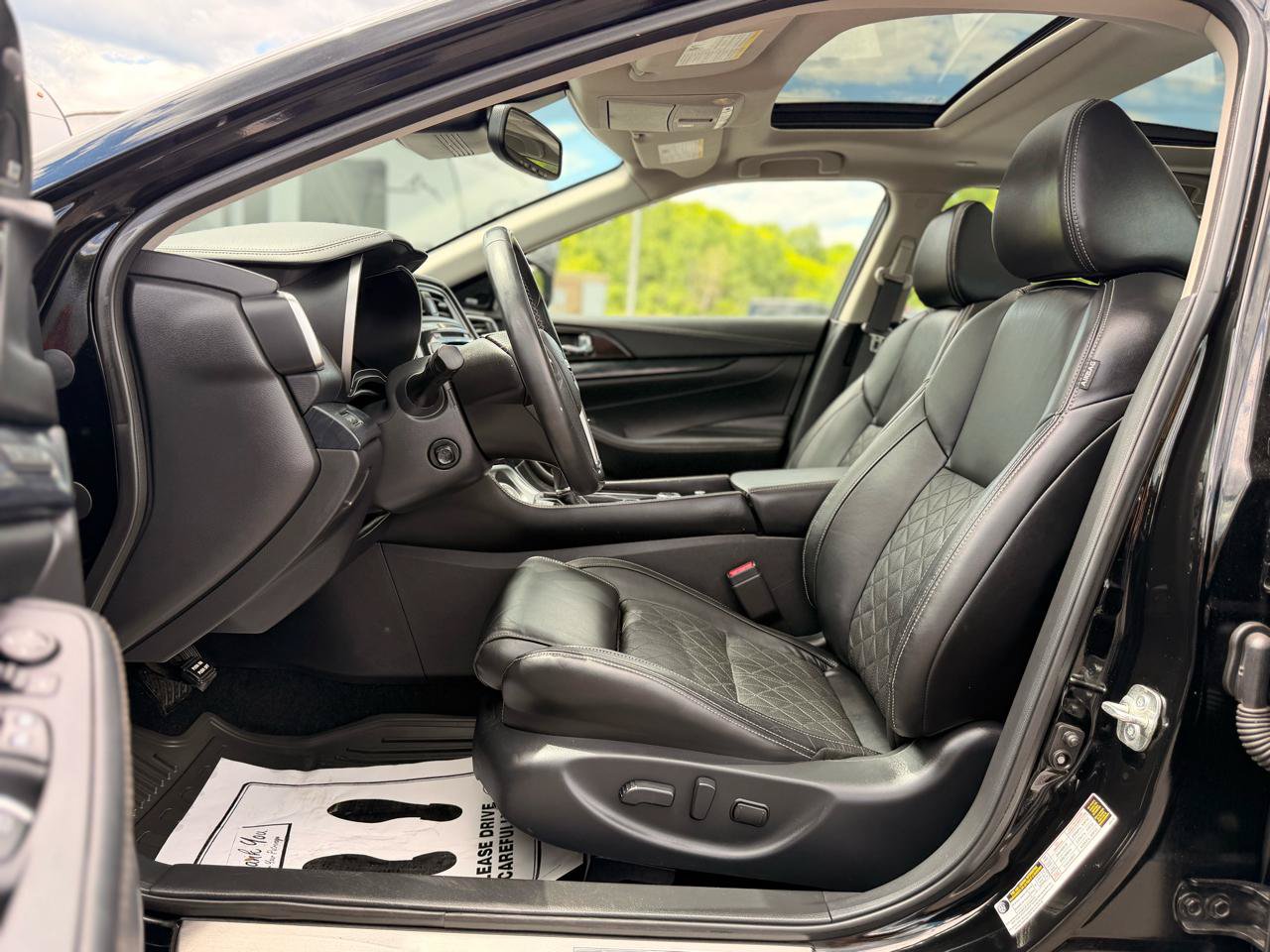 Used 2019 Nissan Maxima Platinum w/ Illumination Package FWD image 12