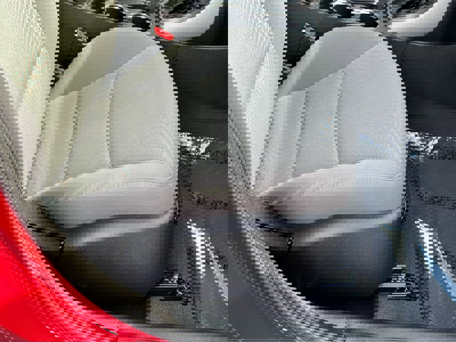 Used 2016 Hyundai Elantra SE image 18