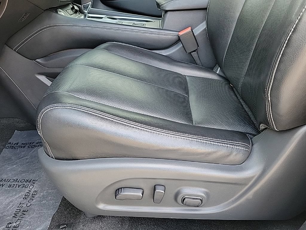 Used 2020 Nissan Murano SL w/ Moonroof Package AWD/4WD image 13