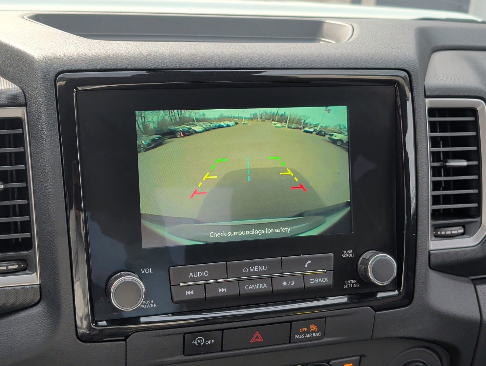 Used 2024 Nissan Frontier SV w/ SV Convenience Package image 18